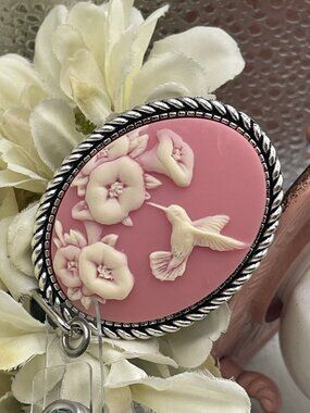 Romantic Pink Hummingbird Lanyard Cameo Retractable Reel ID Card Badge Holder